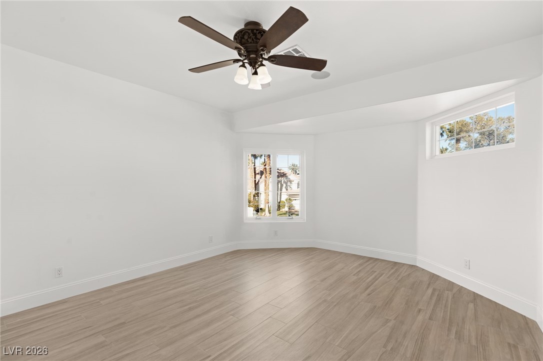 2493 Sun Reef Road