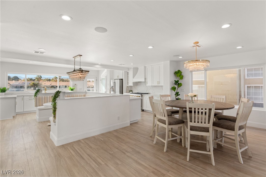 2493 Sun Reef Road