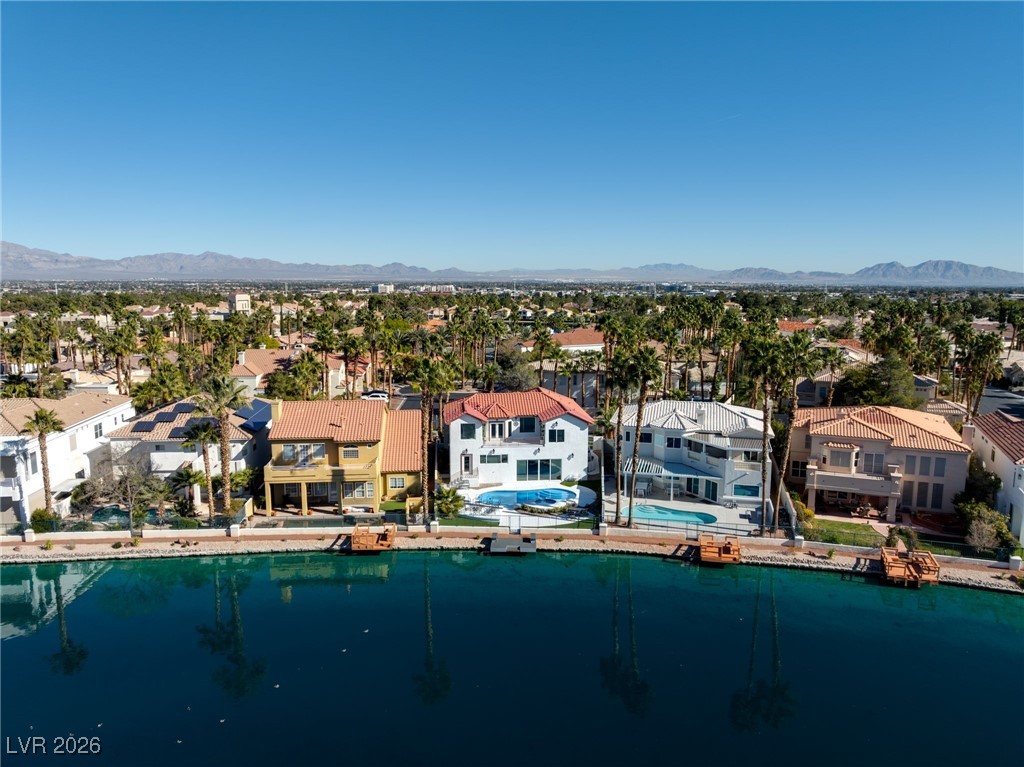 2493 Sun Reef Road