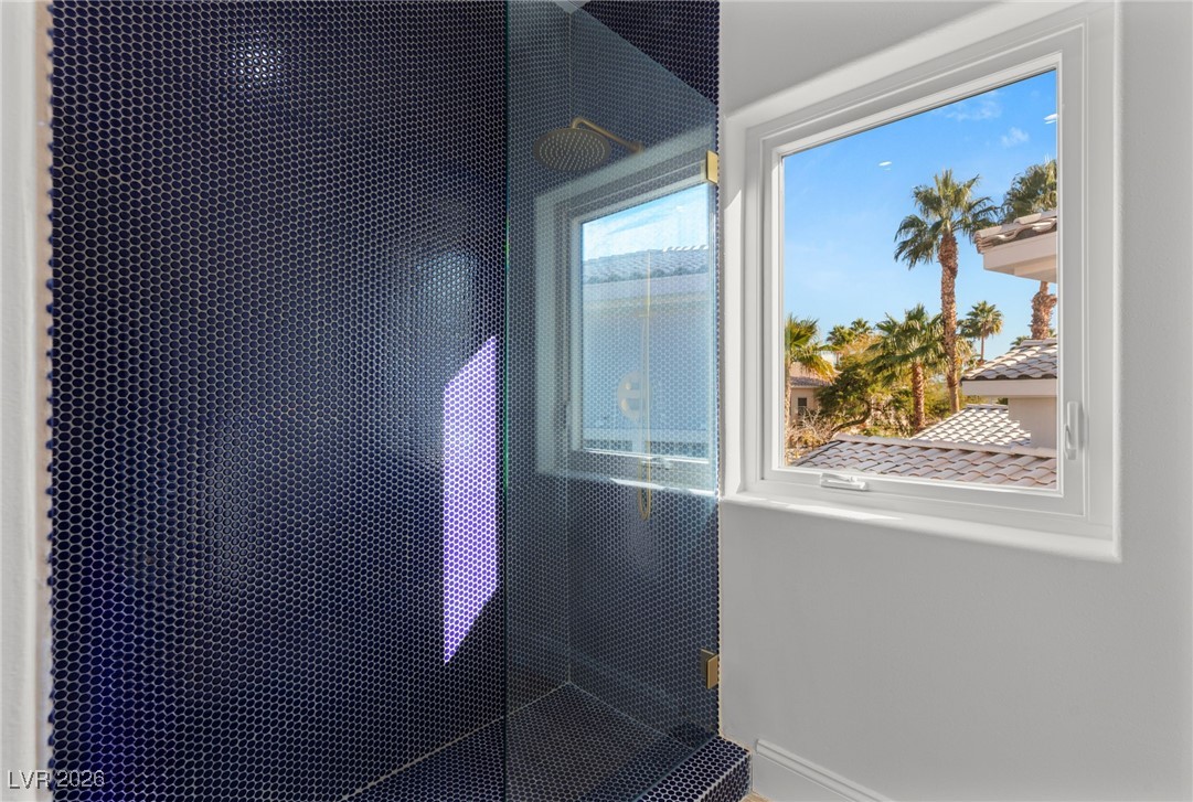 2493 Sun Reef Road
