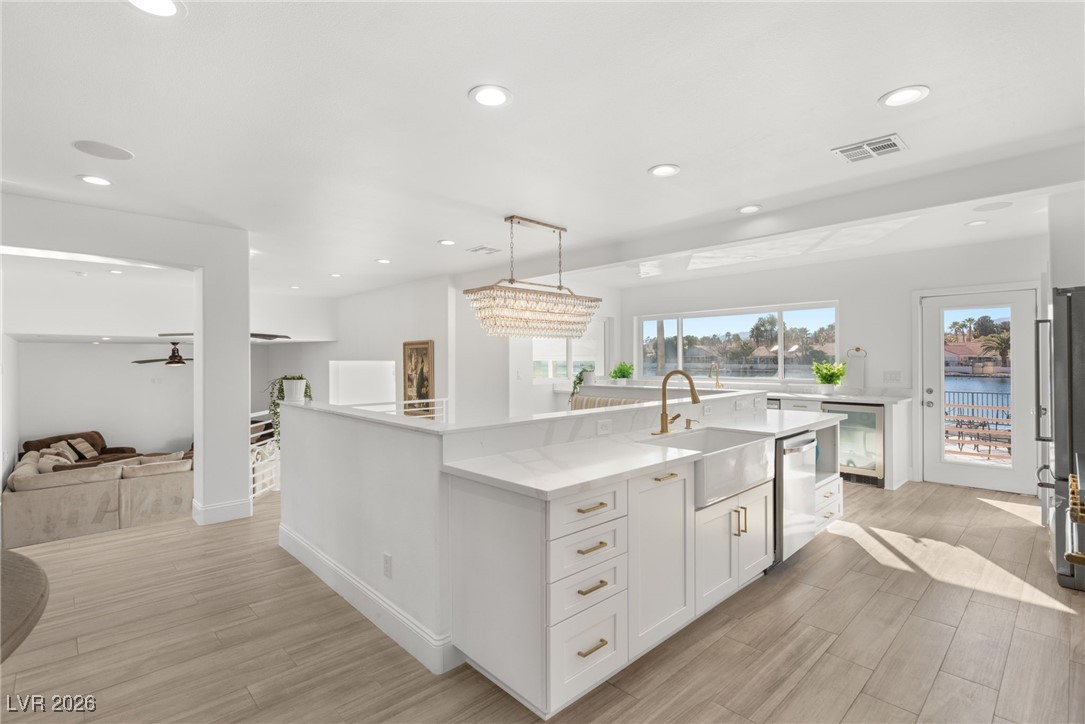 2493 Sun Reef Road