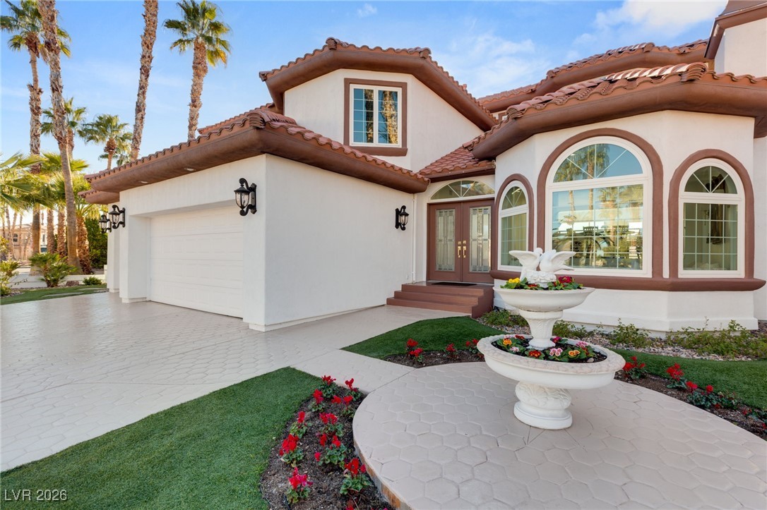 2493 Sun Reef Road