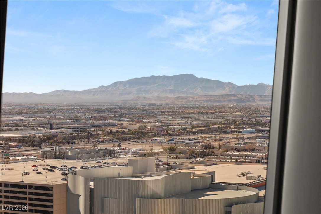 3722 Las Vegas Boulevard 2212