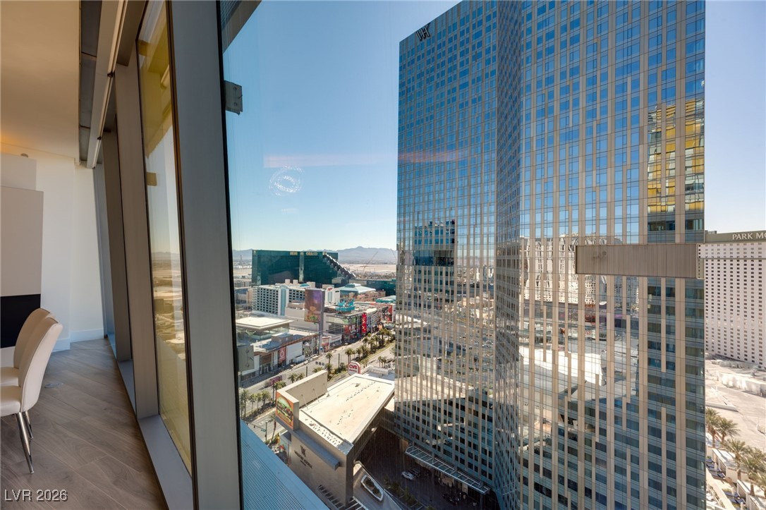 3722 Las Vegas Boulevard 2212