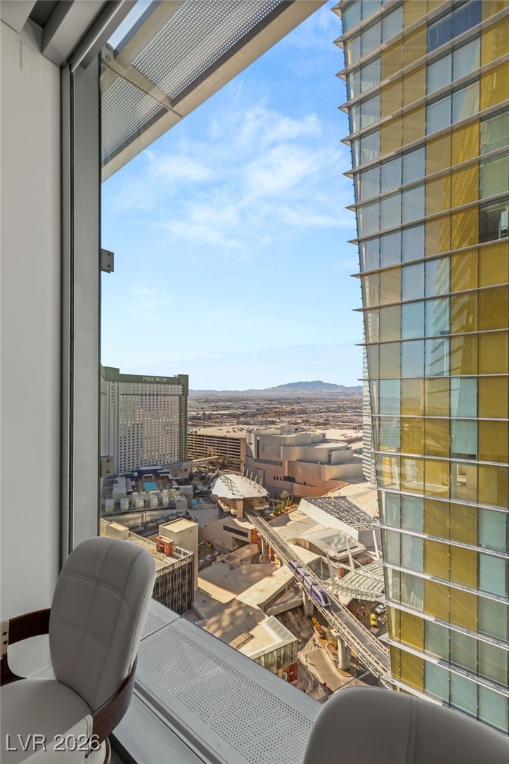 3722 Las Vegas Boulevard 2212