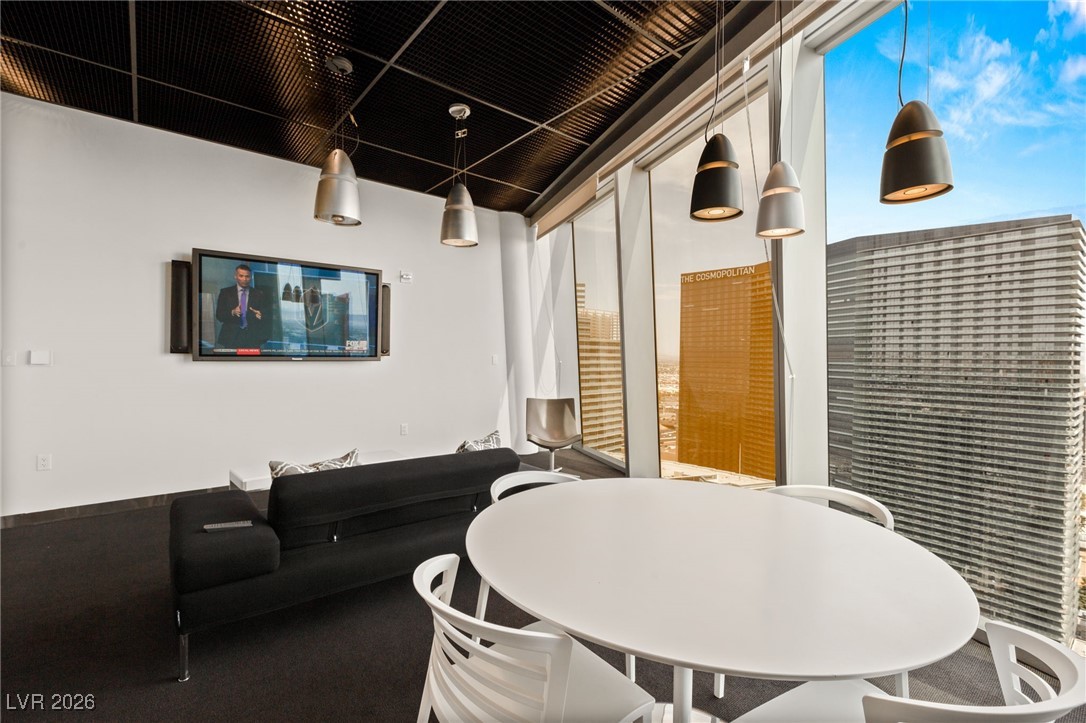 3722 Las Vegas Boulevard 2212
