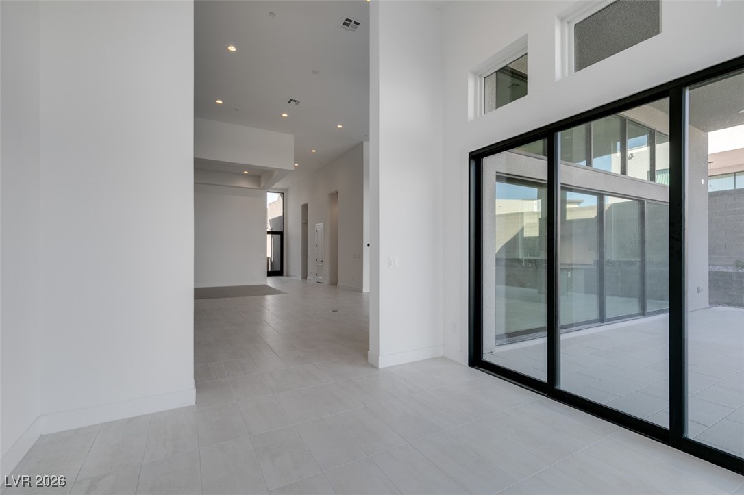 10710 Agate Cliffs Avenue