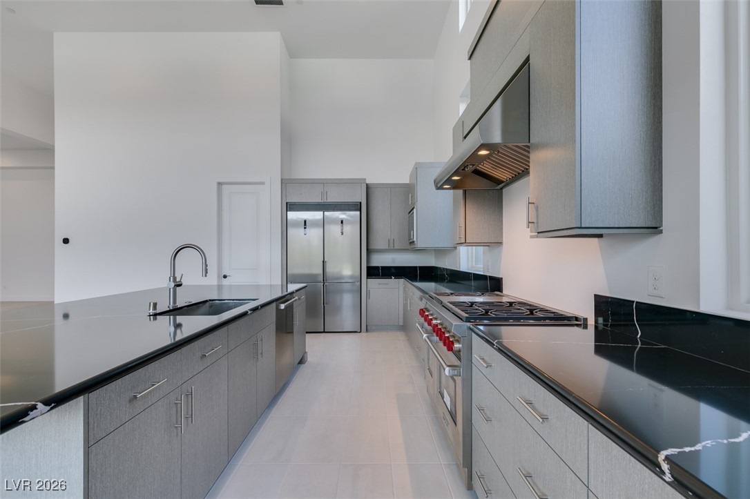 10710 Agate Cliffs Avenue