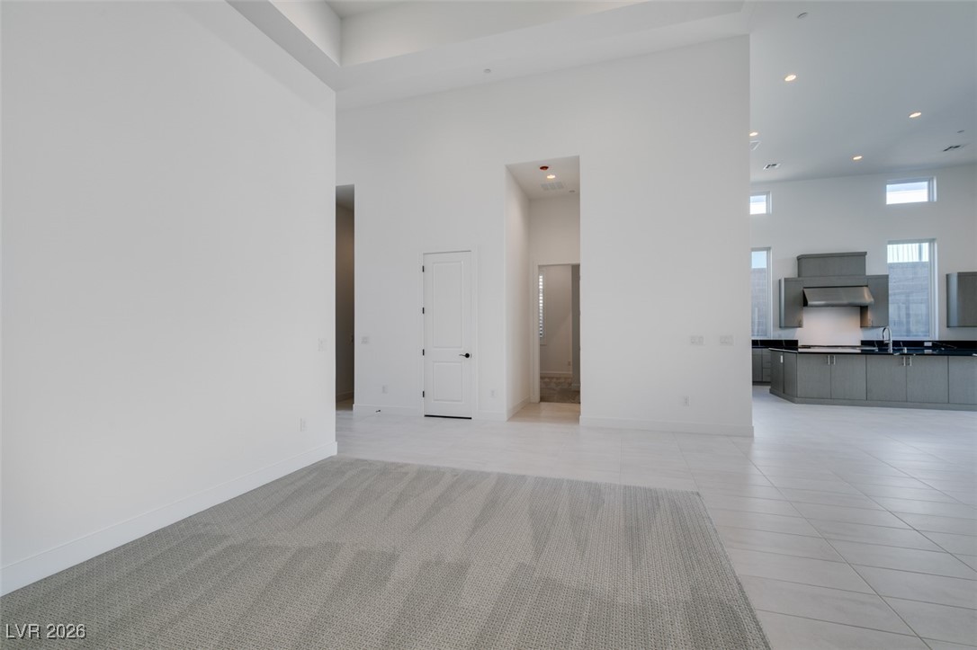 10710 Agate Cliffs Avenue