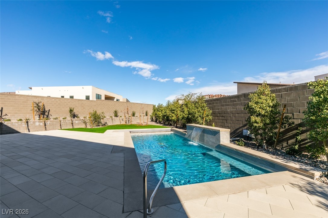 10710 Agate Cliffs Avenue