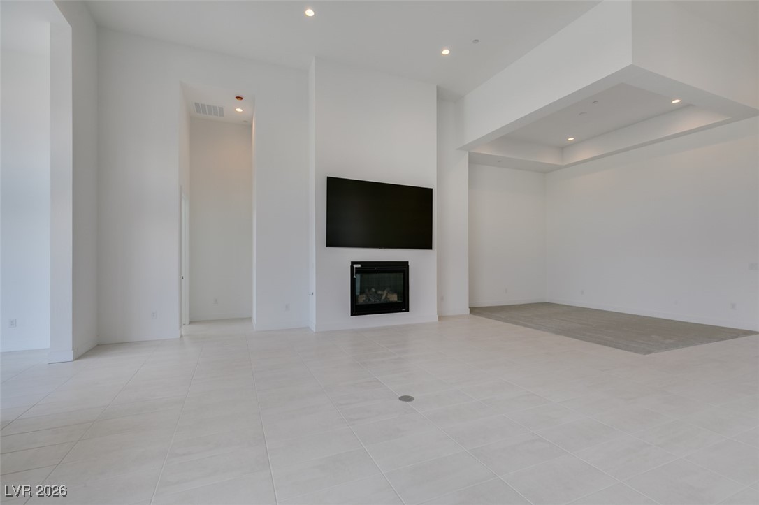 10710 Agate Cliffs Avenue