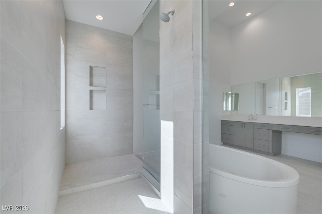 10710 Agate Cliffs Avenue