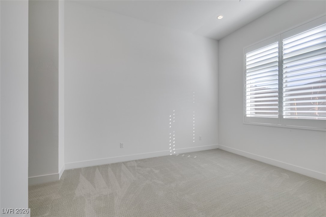 10710 Agate Cliffs Avenue