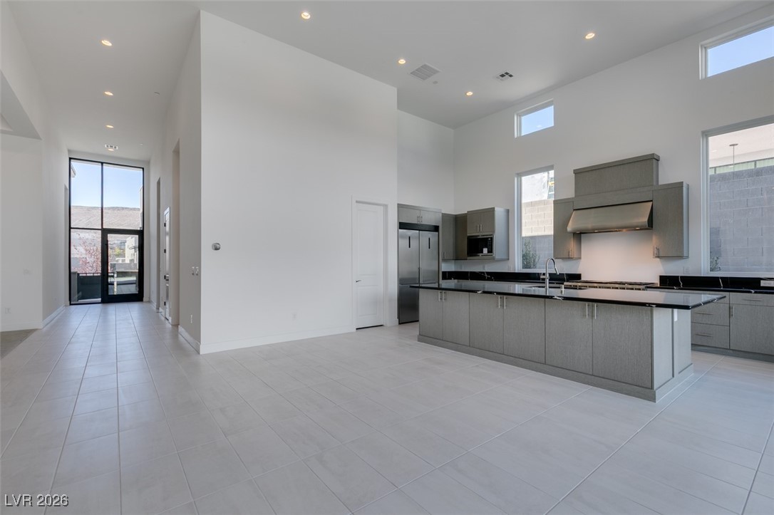 10710 Agate Cliffs Avenue