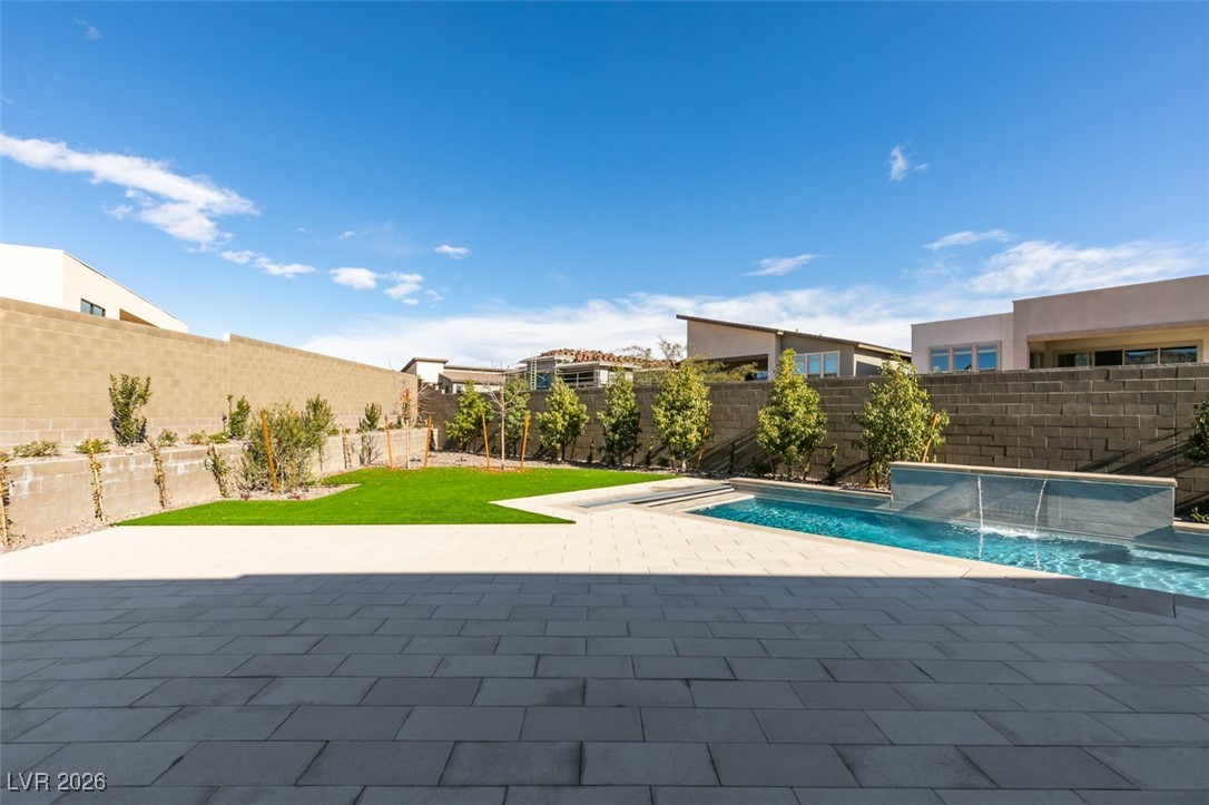 10710 Agate Cliffs Avenue