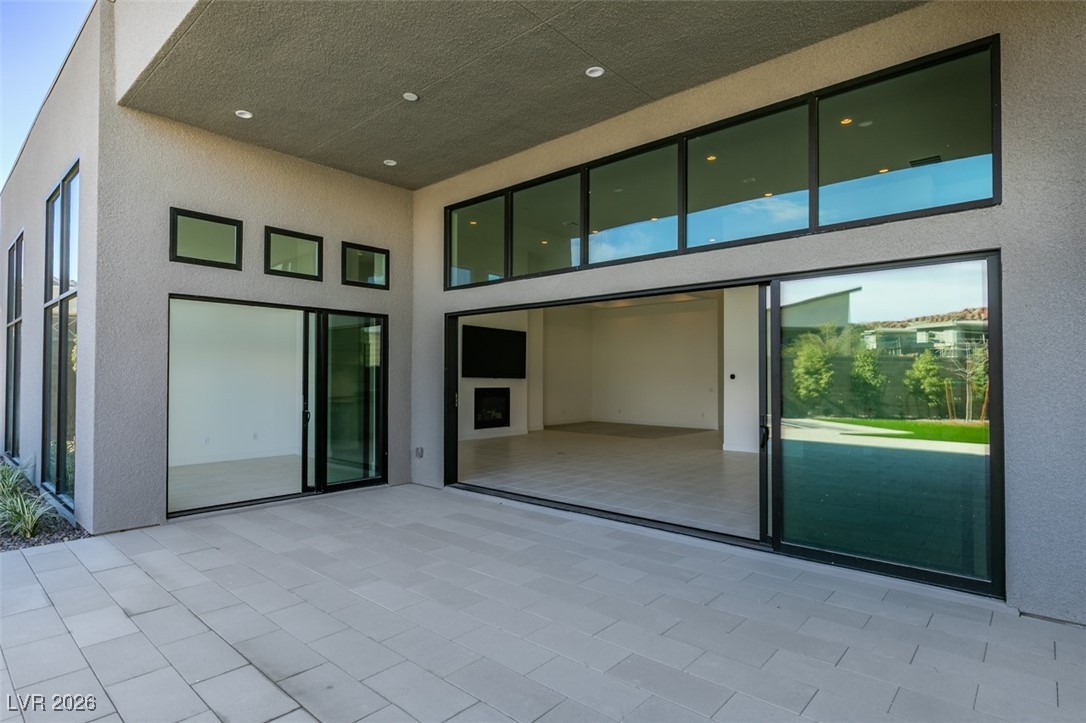 10710 Agate Cliffs Avenue