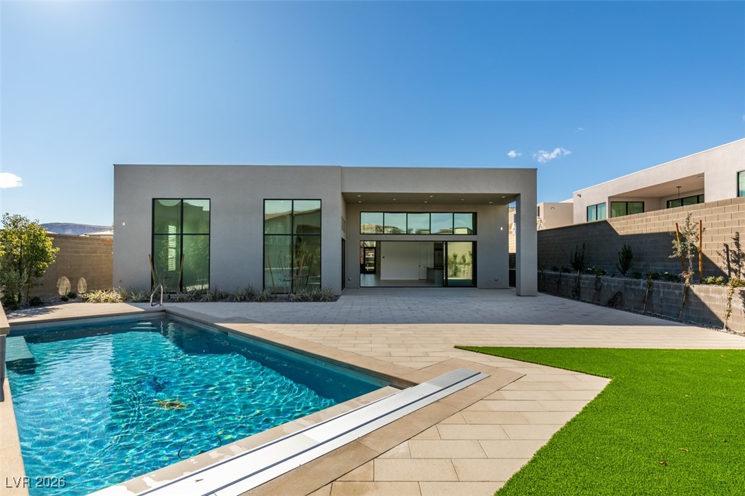 10710 Agate Cliffs Avenue