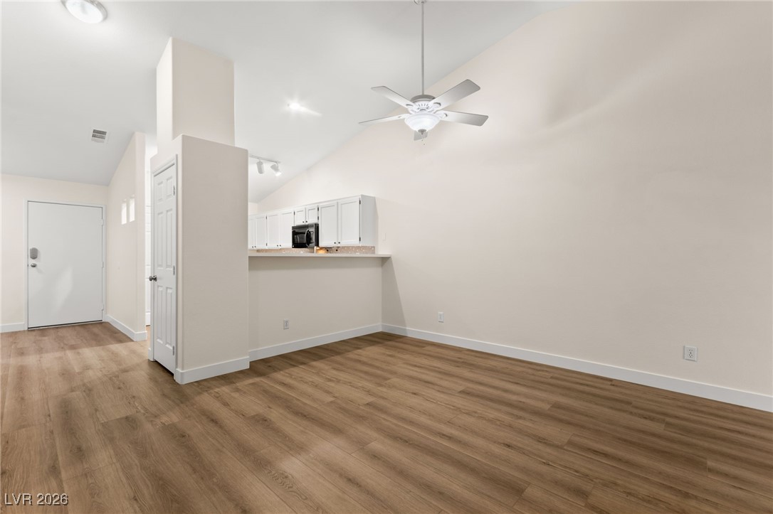 3420 Wexford Lane 102