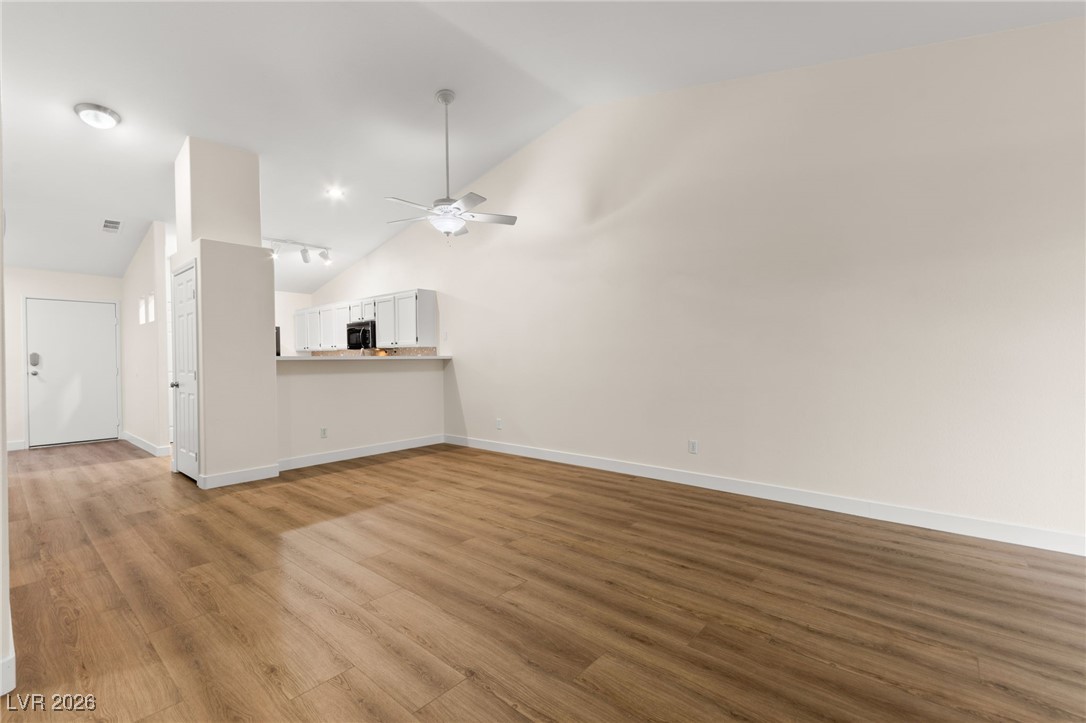 3420 Wexford Lane 102