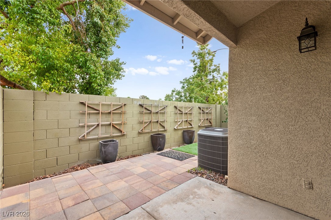 3420 Wexford Lane 102