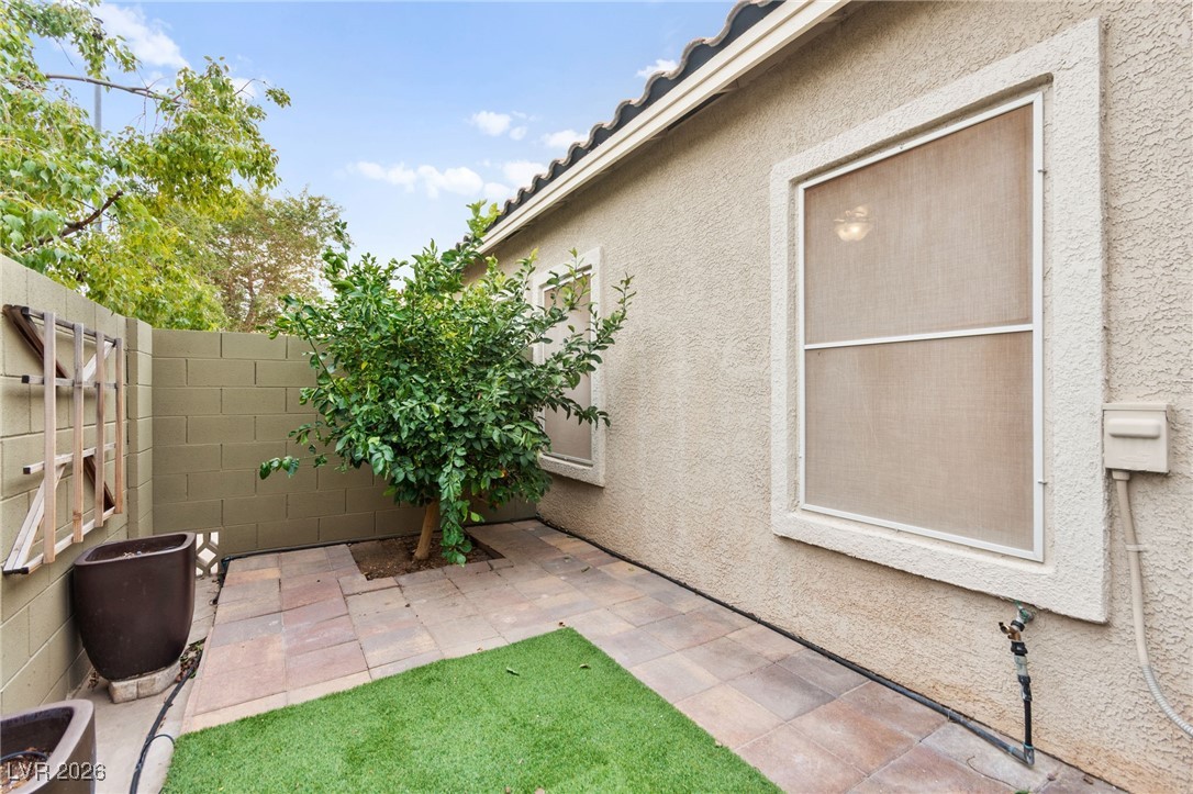 3420 Wexford Lane 102