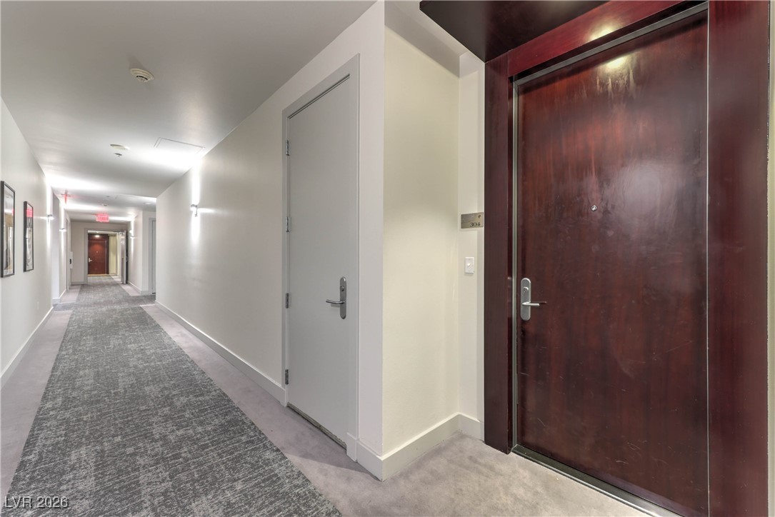 4525 Dean Martin Drive 304