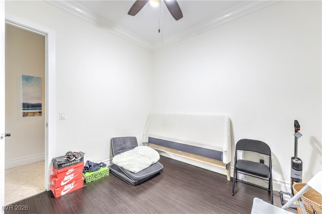 4525 Dean Martin Drive 304