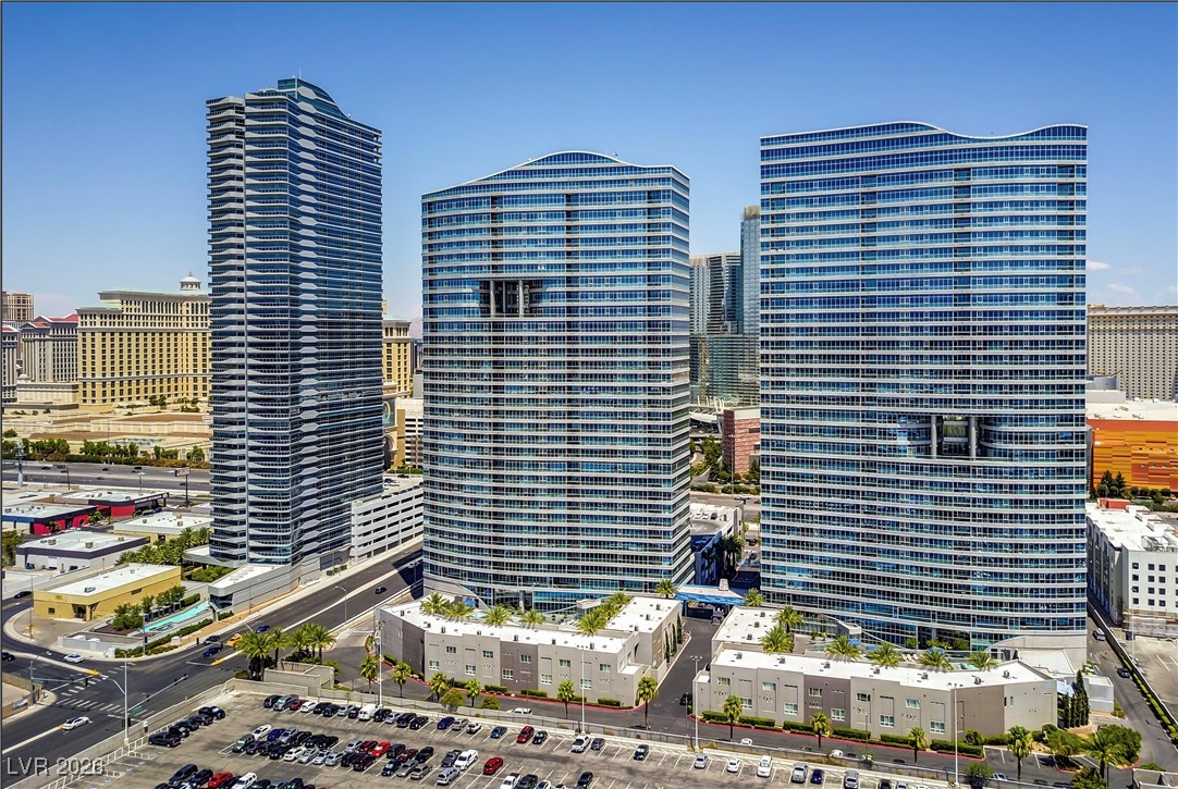 4525 Dean Martin Drive 304