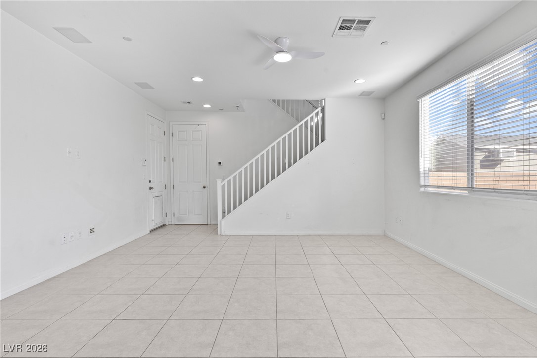 1805 Pinsky Lane
