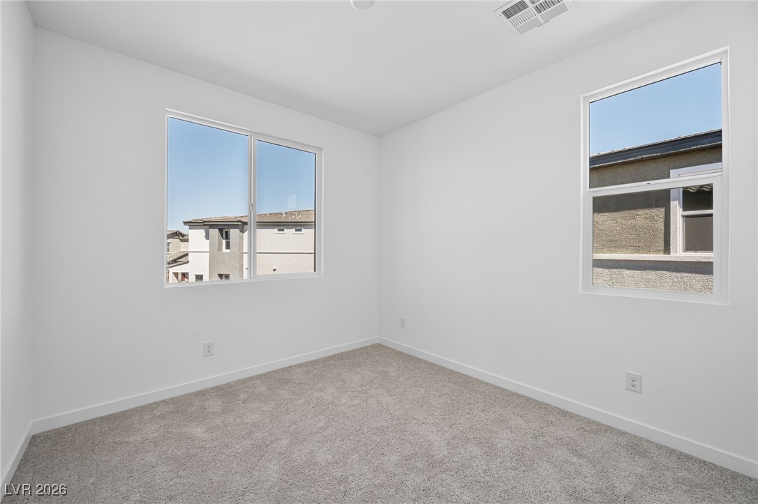 176 Freeport View Place