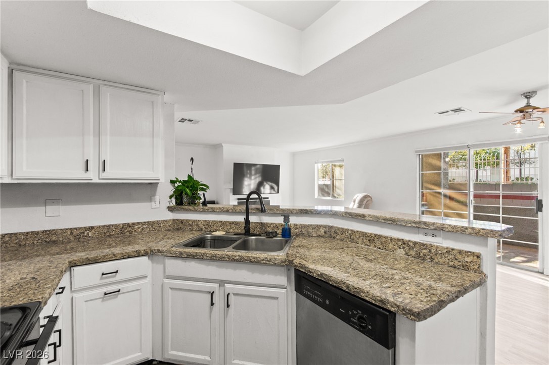 8600 West Charleston Boulevard 1173