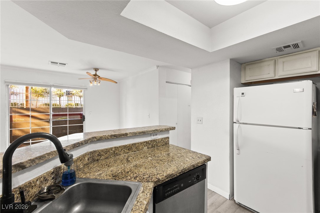 8600 West Charleston Boulevard 1173