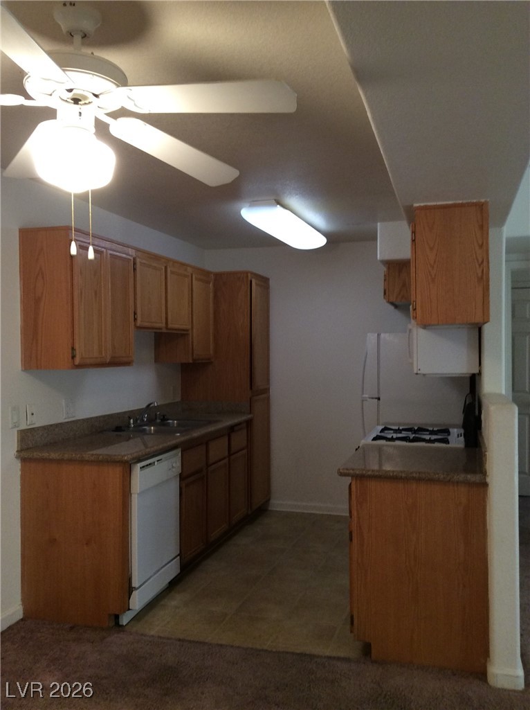 3318 North Decatur Boulevard 2077