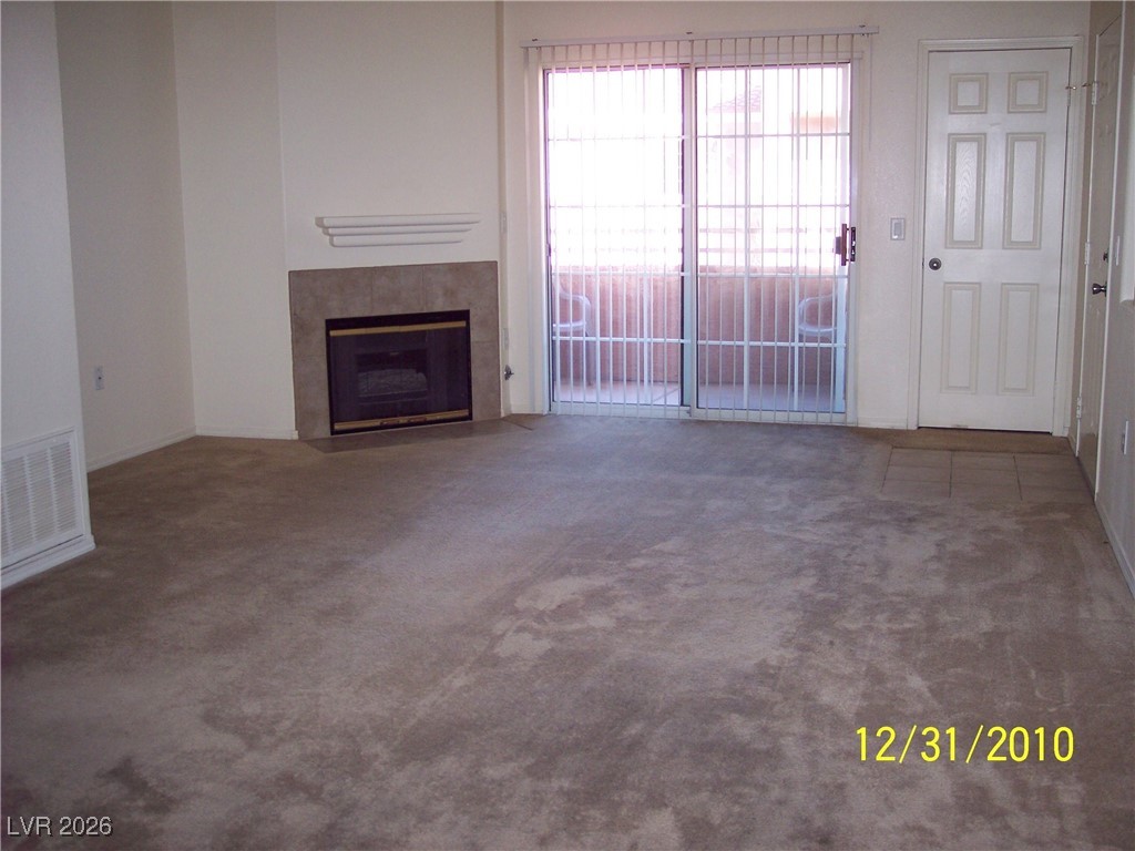 3318 North Decatur Boulevard 2077