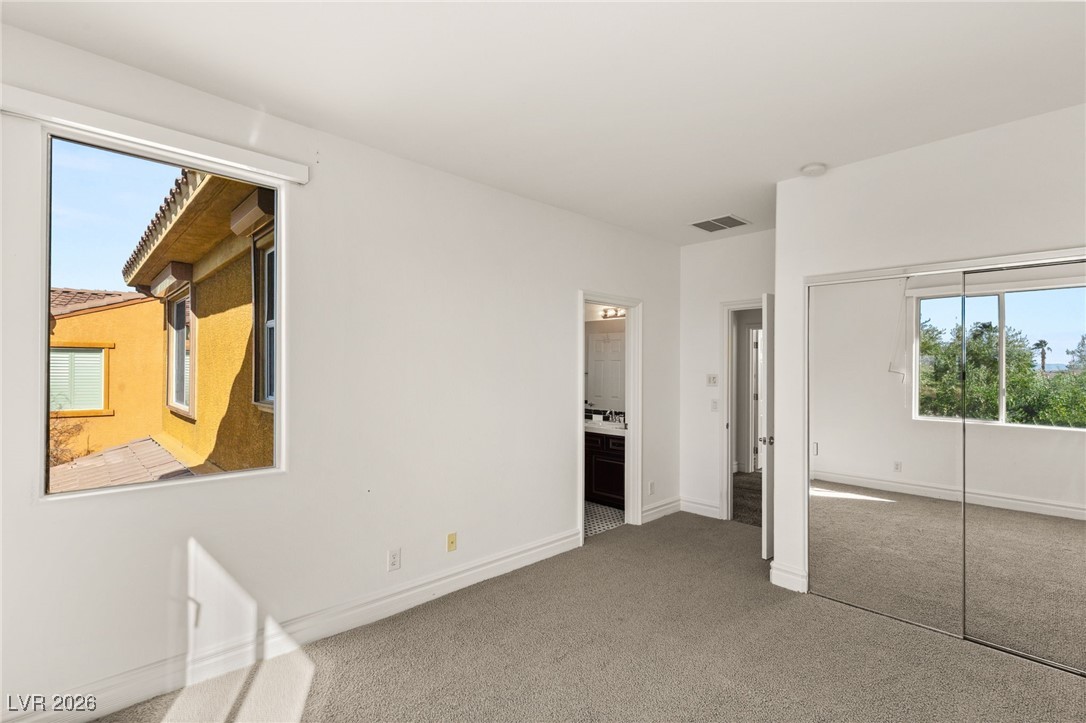 937 Rue Grand Paradis Lane