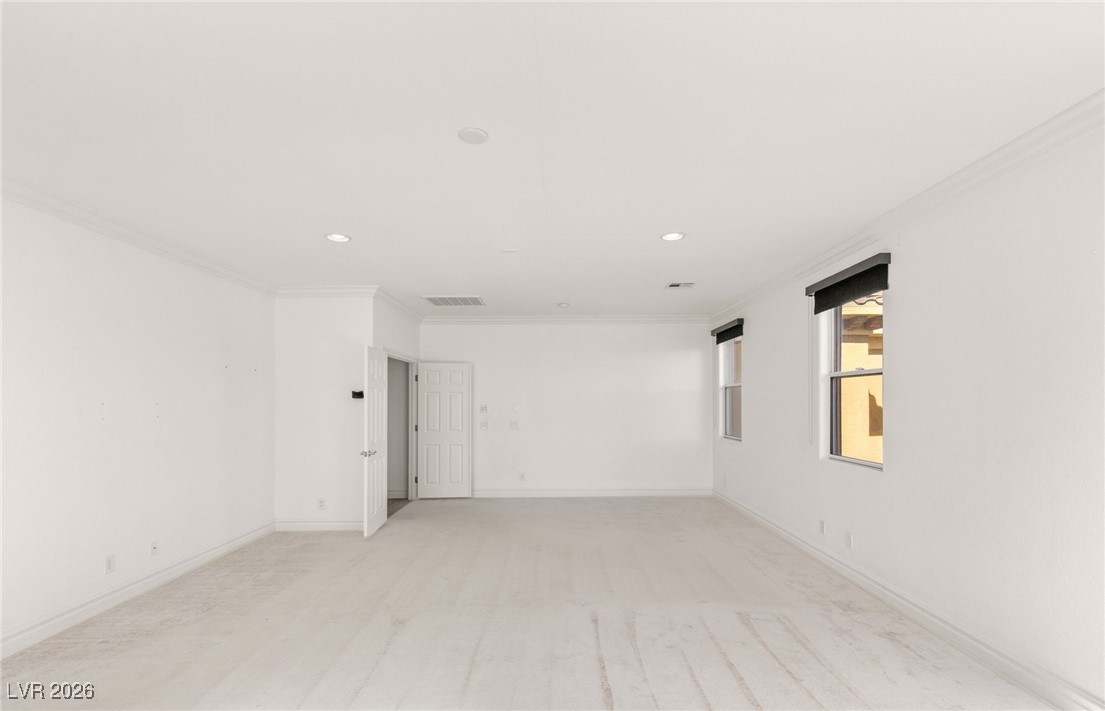 937 Rue Grand Paradis Lane