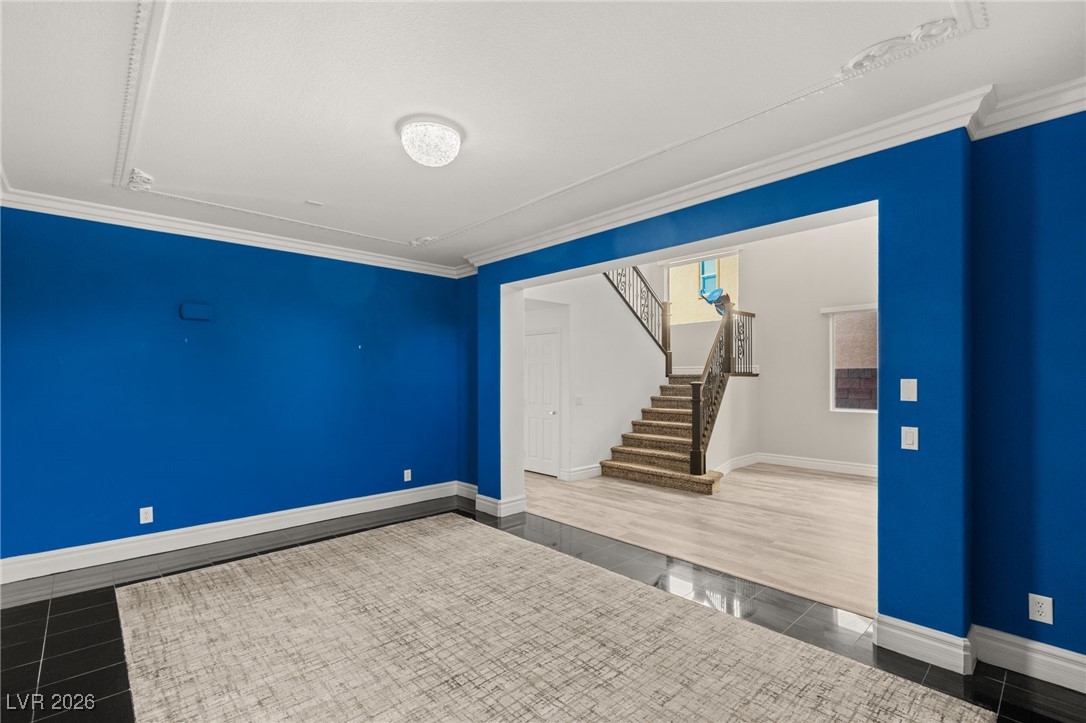 937 Rue Grand Paradis Lane