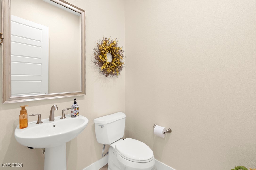 6810 Silver Crescent Street