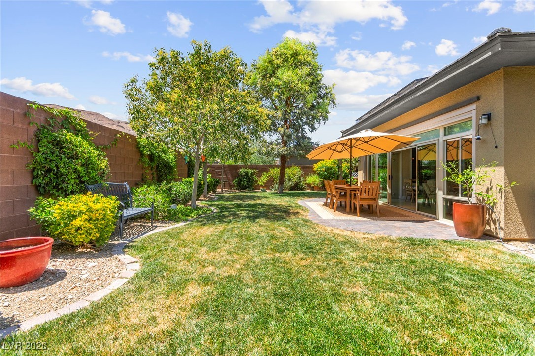 6810 Silver Crescent Street