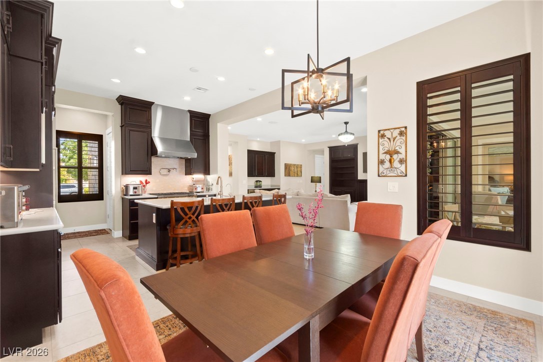 6810 Silver Crescent Street