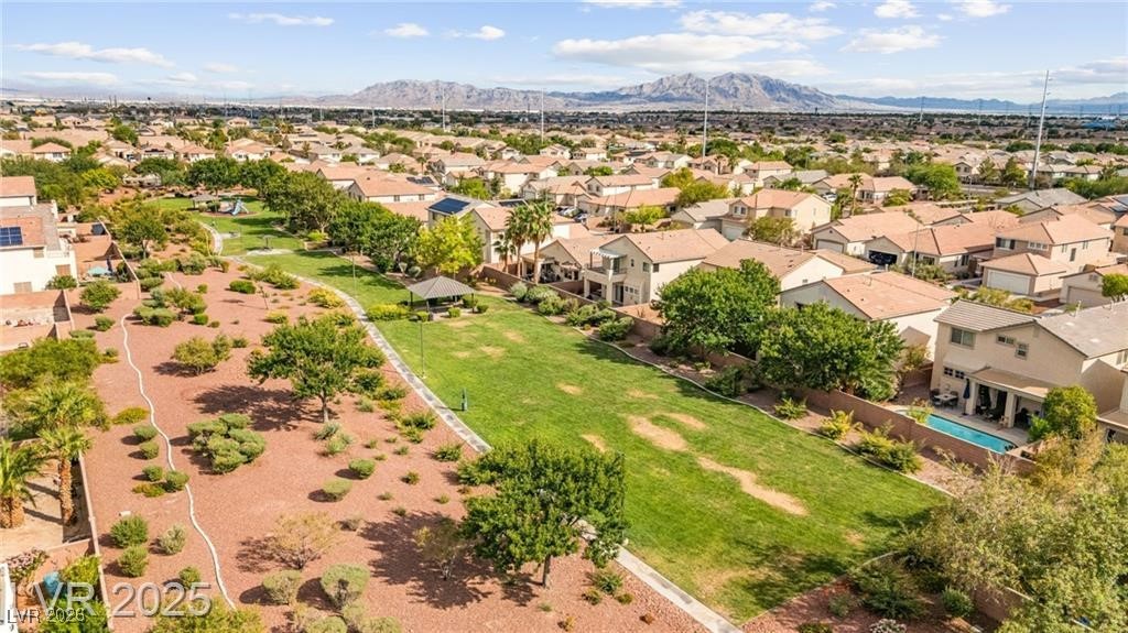 1008 Oceanwood Avenue