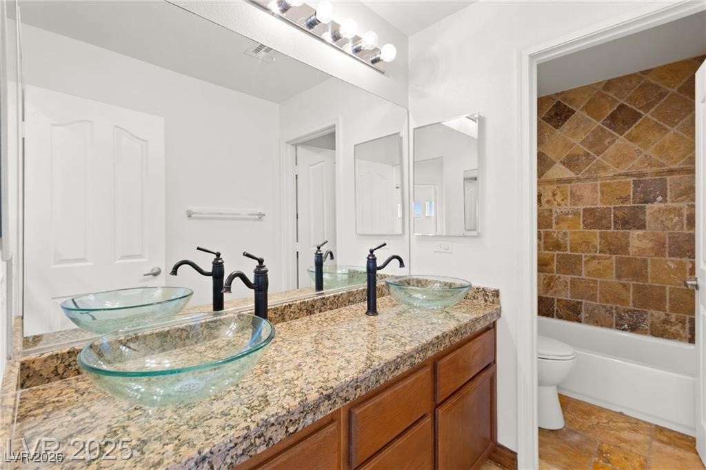 1008 Oceanwood Avenue