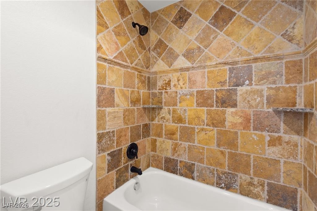 1008 Oceanwood Avenue