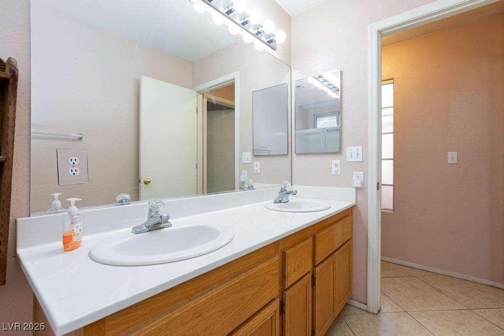 1120 Devon Downs Avenue