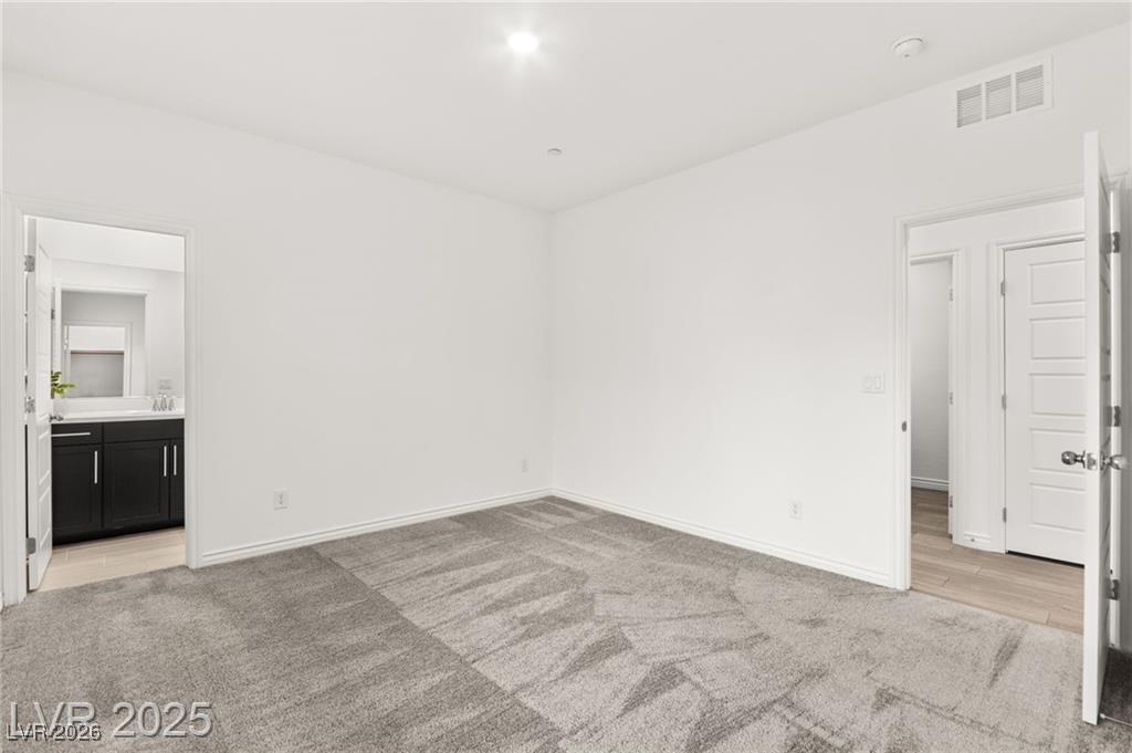 600 North Carriage Hill Drive 2168