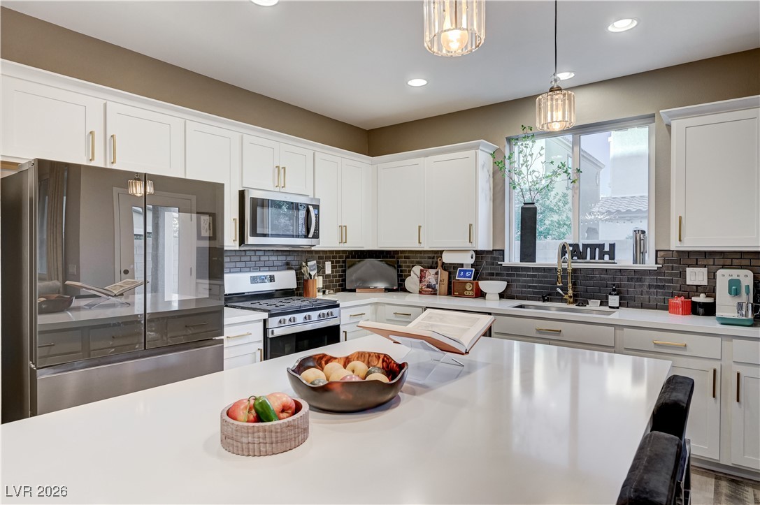 10462 Skye Night Avenue