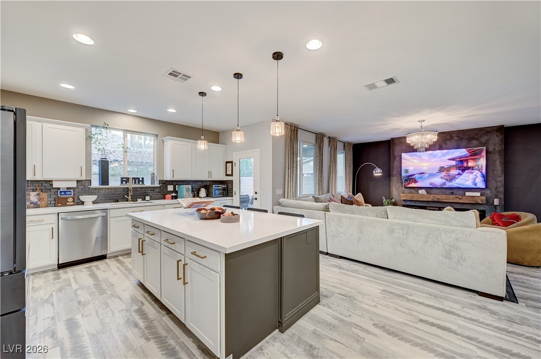 10462 Skye Night Avenue