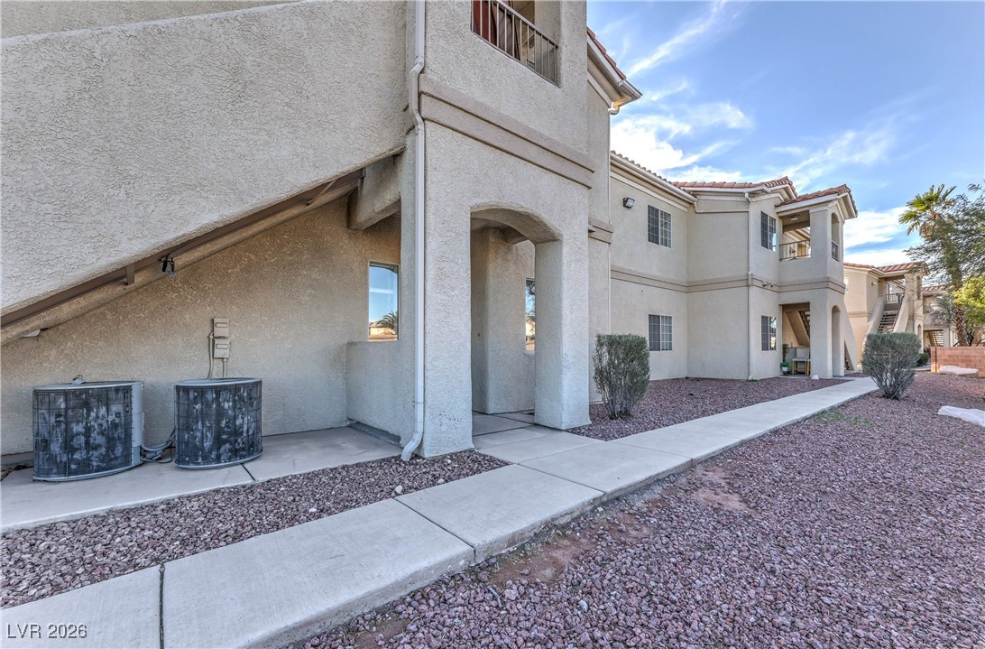 1881 West Alexander Road 1135