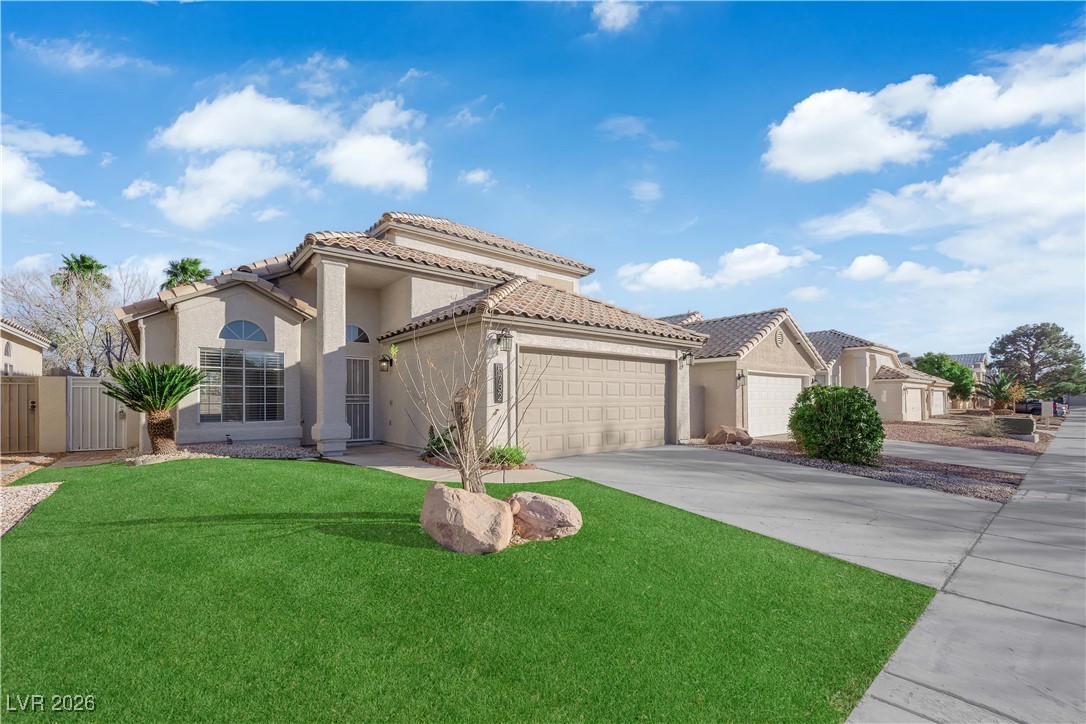 5732 Desert Sky Way