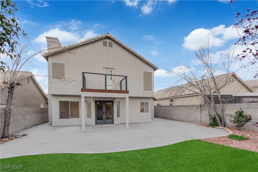 5732 Desert Sky Way